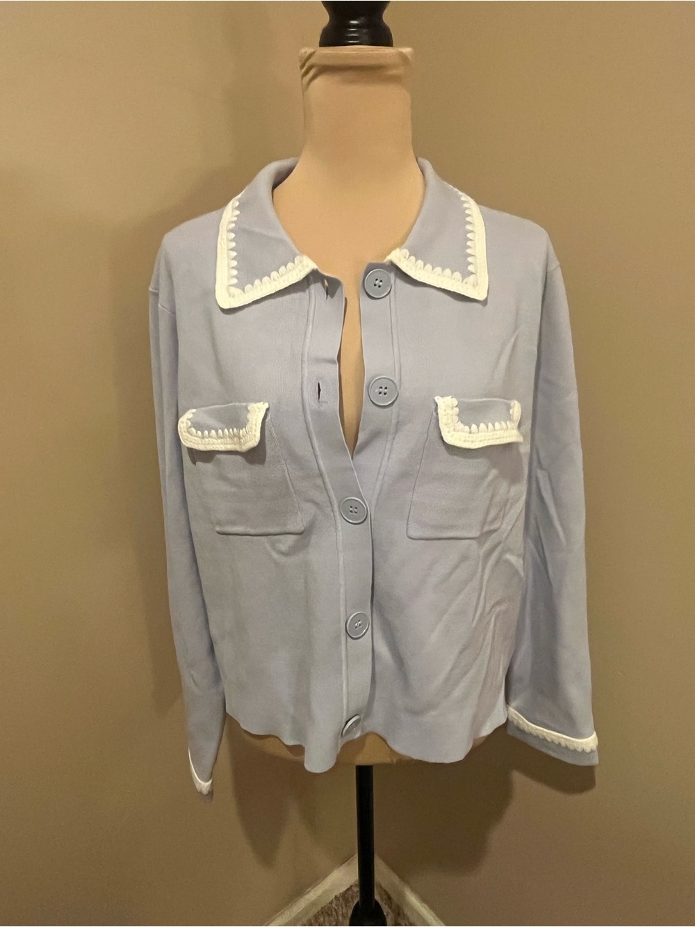 NWT Quiet Luxury Chelsea & Theodore Pale Blue Stitched Hem Flap Pckt Cardi,XL